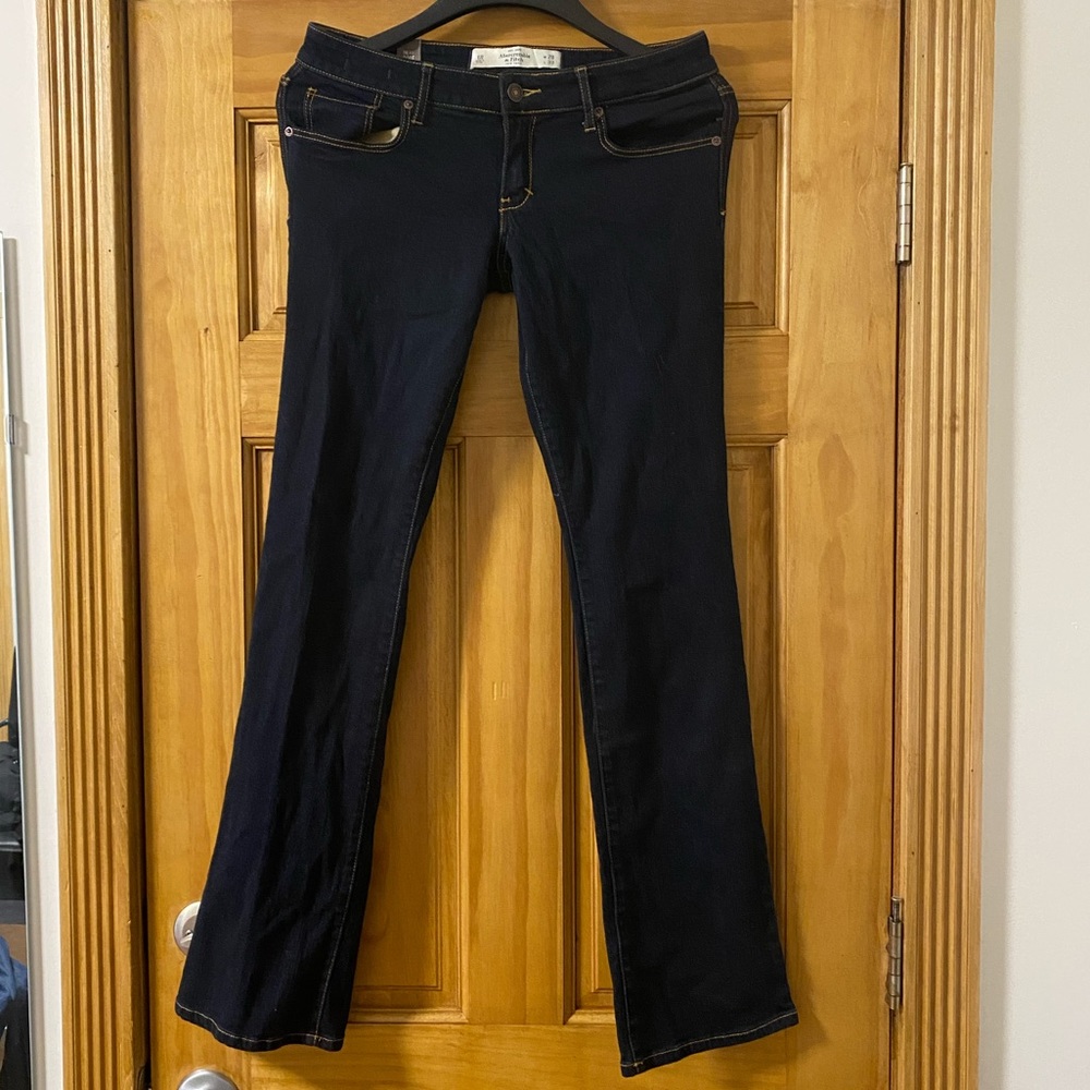Abercrombie & Fitch dark blue Jean size 6